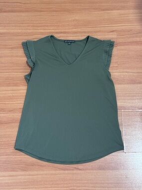 Adrianna Papell Olive Green Ruffle Sleeve Blouse V Neck Size Small